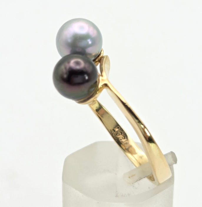 6477 Vintage: 18ct Gold Tahitian Pearls Crossover Ring