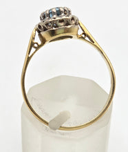 Load image into Gallery viewer, 2338: Vintage: 18ct Gold Blue Aquamarine 12 Diamonds Ring - Platinum setting
