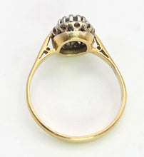 Load image into Gallery viewer, 2338: Vintage: 18ct Gold Blue Aquamarine 12 Diamonds Ring - Platinum setting
