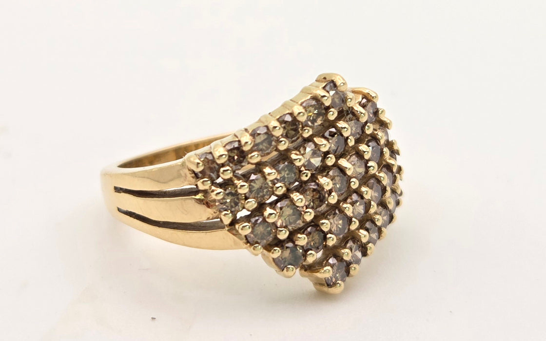 2300 Vintage: 9ct Gold 33 Natural Champagne Diamonds Cocktail Cluster Ring