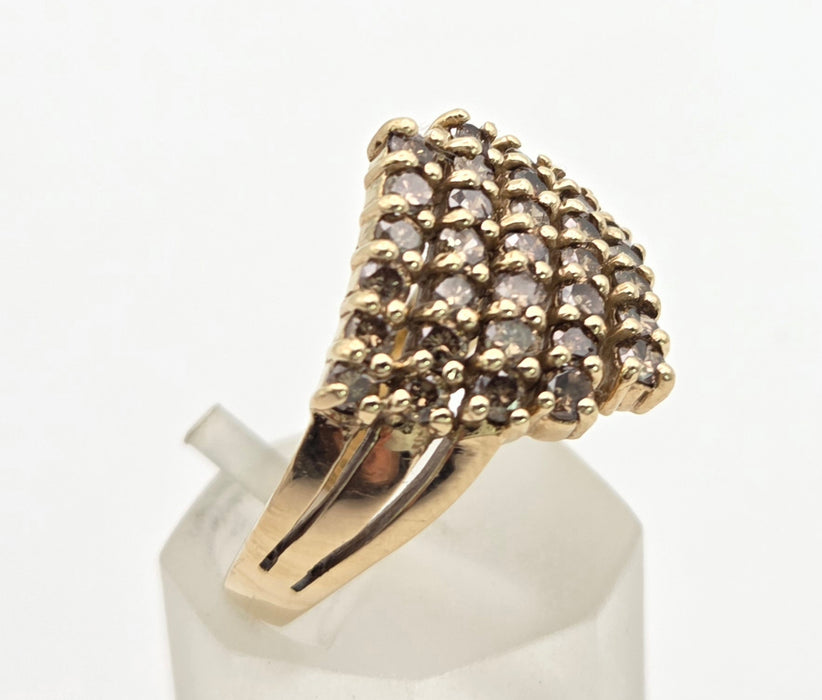 2300 Vintage: 9ct Gold 33 Natural Champagne Diamonds Cocktail Cluster Ring