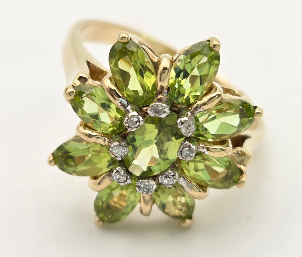 2298 Vintage: 9ct Gold Peridots Natural Diamonds Floral Cluster Ring