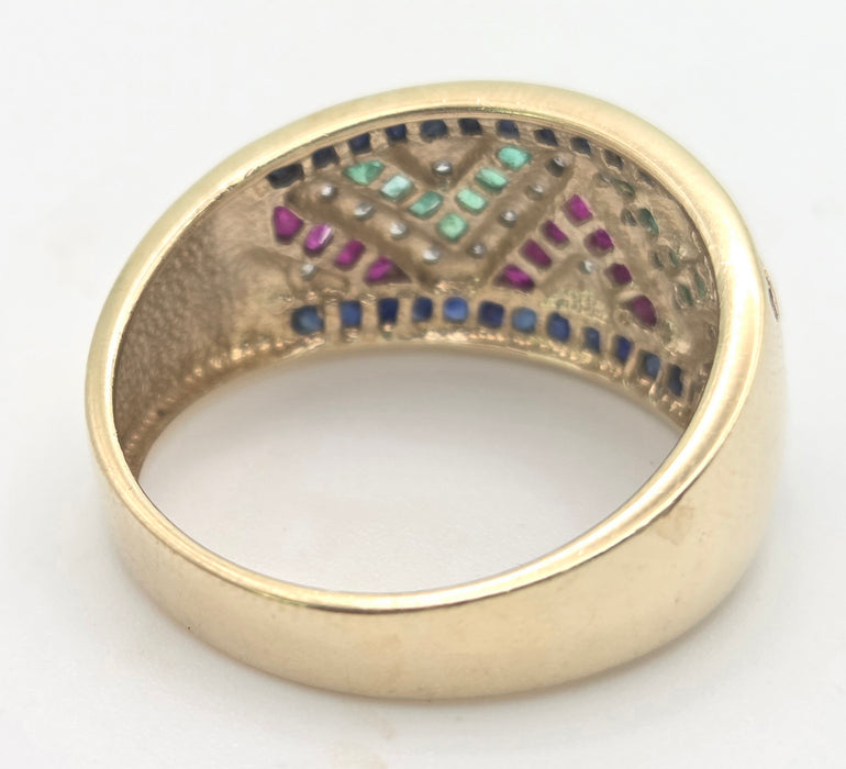 6469: Vintage: 9ct Gold Precious Gemstones Greek Key Pattern Dress Ring