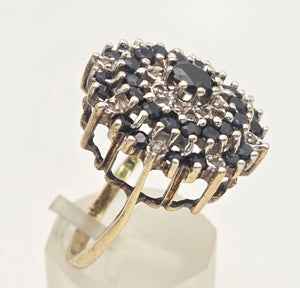 Vintage Statement 30 Blue Sapphires Diamonds Cocktail Cluster Ring