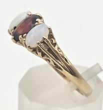 Cargar imagen en el visor de la galería, 2275 Vintage: 9ct Gold Cabochon White Opals Garnet 3-Stone Ring- From 1980
