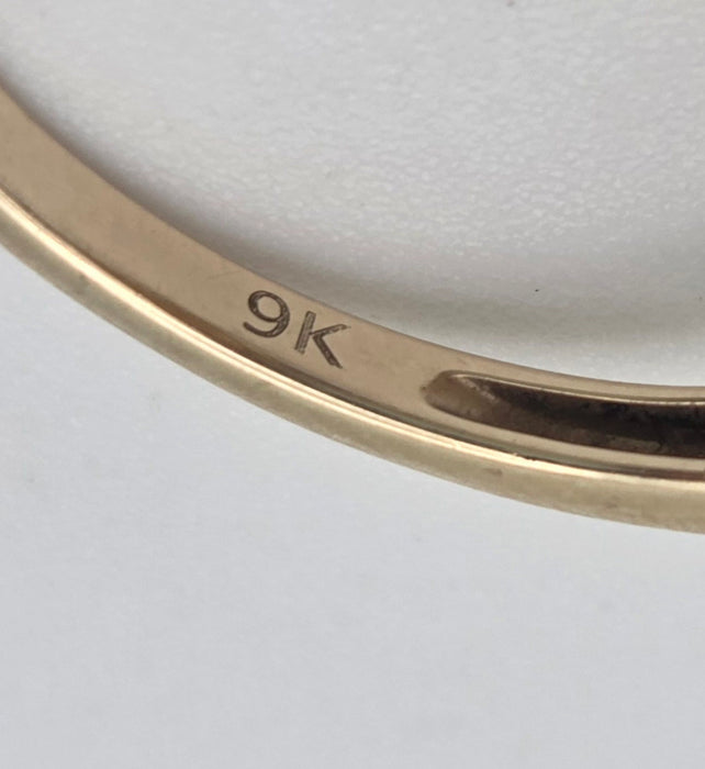 6467 Vintage: 9ct Gold Oval cabochon White Opal 20 Natural Diamonds Cocktail Ring