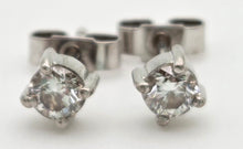 Cargar imagen en el visor de la galería, 1060 Vintage; 18ct White Gold Round Full Cut Diamonds {0.41ct)  Solitaire Stud Earrings
