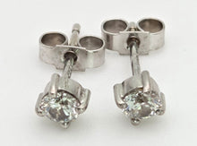 Cargar imagen en el visor de la galería, 1060 Vintage; 18ct White Gold Round Full Cut Diamonds {0.41ct)  Solitaire Stud Earrings
