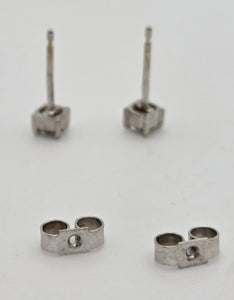 1060 Vintage; 18ct White Gold Round Full Cut Diamonds {0.41ct)  Solitaire Stud Earrings