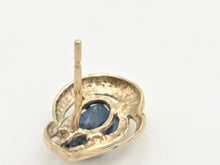 Load image into Gallery viewer, 2044 Vintage: 9ct Gold Swiss Blue Topaz Stud Earrings
