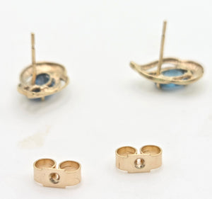 2044 Vintage: 9ct Gold Swiss Blue Topaz Stud Earrings