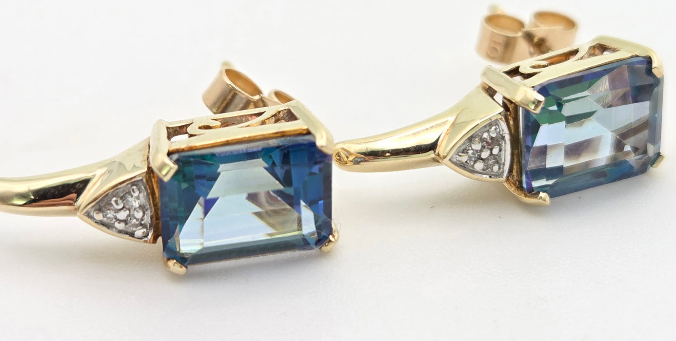 6451 Vintage: 9ct Gold Mystic Topaz Natural Diamonds Stud Earrings