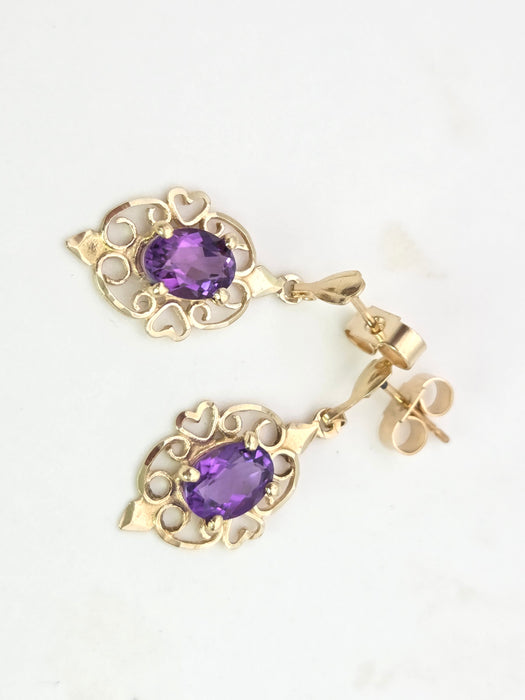 2067 Vintage: 9ct Gold Purple Amethysts Drop/Dangle Stud Earrings