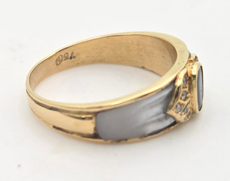Vintage: 18ct Yellow Gold Sapphire, Diamond & Mother of Pearl Art Deco Style Ring