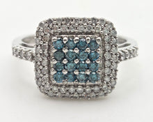 Cargar imagen en el visor de la galería, 2117 Vintage: 9ct White Gold Blue &amp; White Natural Diamonds Encrusted ring
