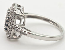 Cargar imagen en el visor de la galería, 2117 Vintage: 9ct White Gold Blue &amp; White Natural Diamonds Encrusted ring
