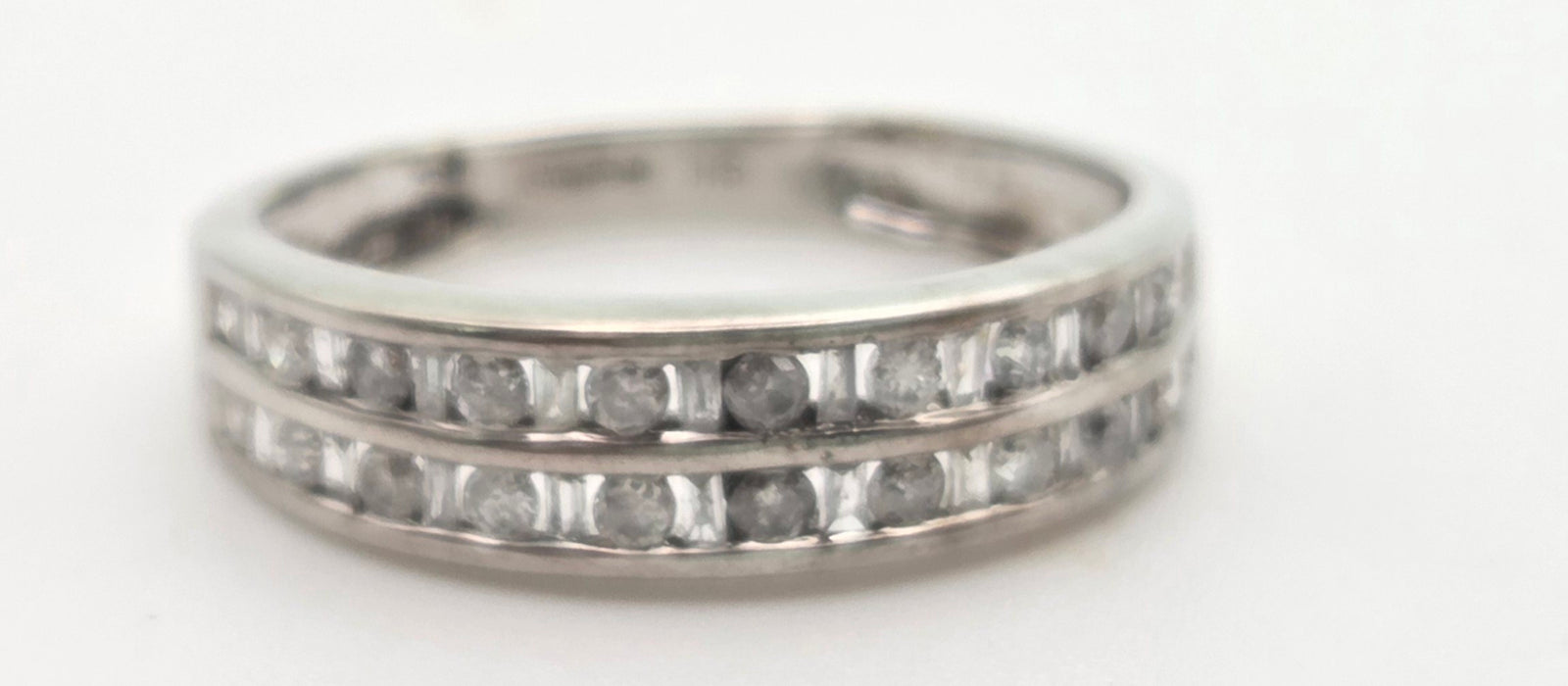 6456:  Vintage: 9ct White Gold 22 Natural Diamonds Tiered Stacker/ Dress Ring