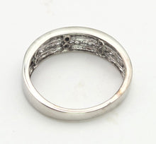 Cargar imagen en el visor de la galería, 2122 Vintage: 9ct White Gold 22 Natural Diamonds Tiered Stacker/ Dress Ring
