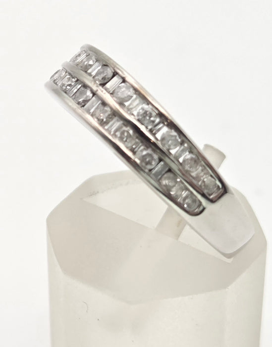 6456:  Vintage: 9ct White Gold 22 Natural Diamonds Tiered Stacker/ Dress Ring