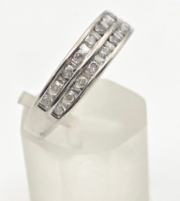 6456:  Vintage: 9ct White Gold 22 Natural Diamonds Tiered Stacker/ Dress Ring