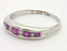 Cargar imagen en el visor de la galería, 2164 Vintage 9ct White Gold Rubies Natural Diamonds Stacker Ring
