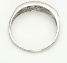 Cargar imagen en el visor de la galería, 2164 Vintage 9ct White Gold Rubies Natural Diamonds Stacker Ring
