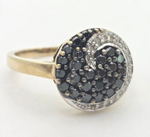 Cargar imagen en el visor de la galería, 2222 Vintage: 9ct Gold Black &amp; White Natural Diamonds &quot;Swirl&quot; Cocktail Ring
