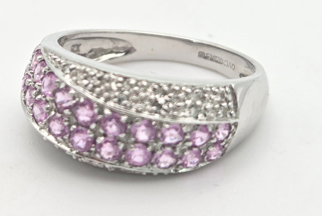 2234 Vintage; 9ct White Gold Pin Sapphires Diamonds Dress ring- Thrilling