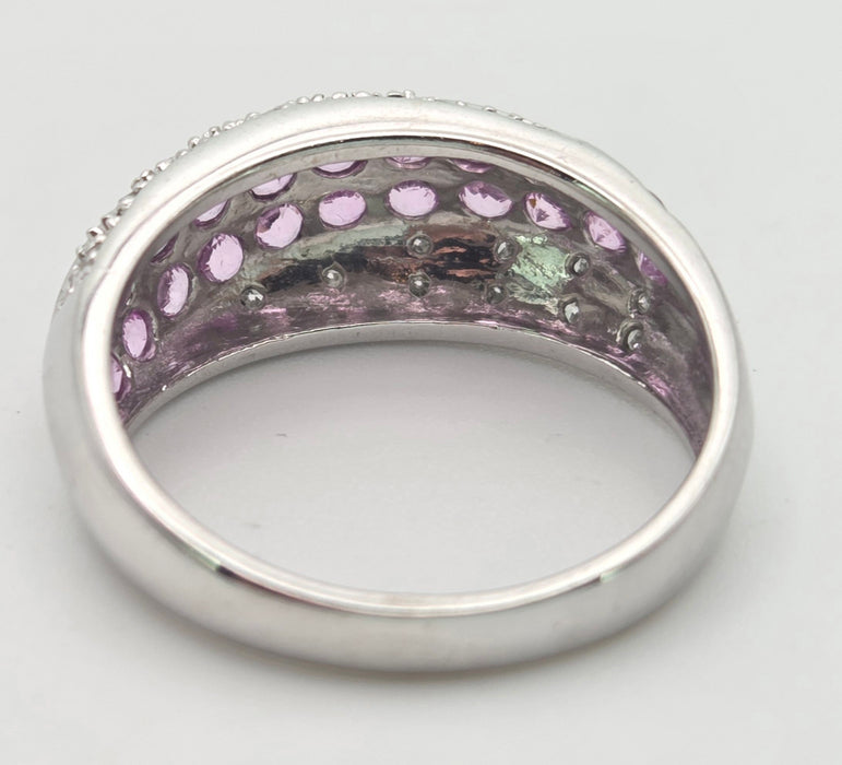 2234 Vintage; 9ct White Gold Pin Sapphires Diamonds Dress ring- Thrilling