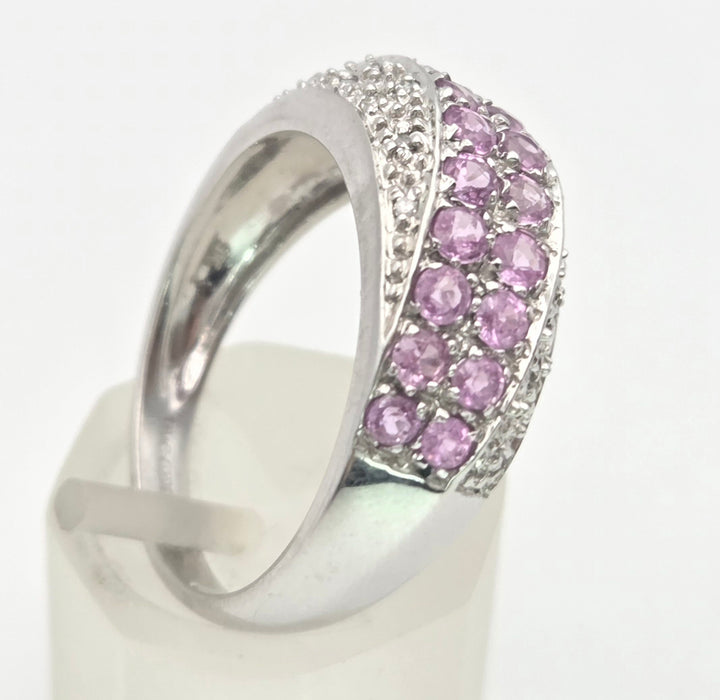 2234 Vintage; 9ct White Gold Pin Sapphires Diamonds Dress ring- Thrilling