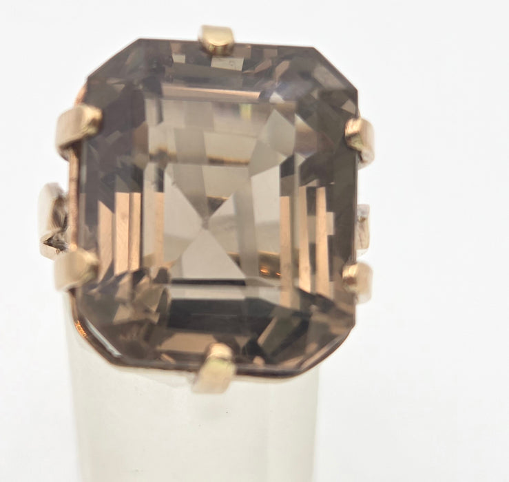 6476  Vintage: large 9ct Gold Square Cu Smokey Quartz Statement Ring