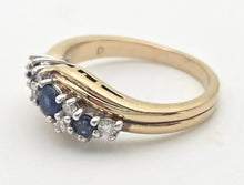 Load image into Gallery viewer, 2249 Vintage: 9ct Gold Cornflower Blue Sapphires Natural Diamonds Crossover Ring
