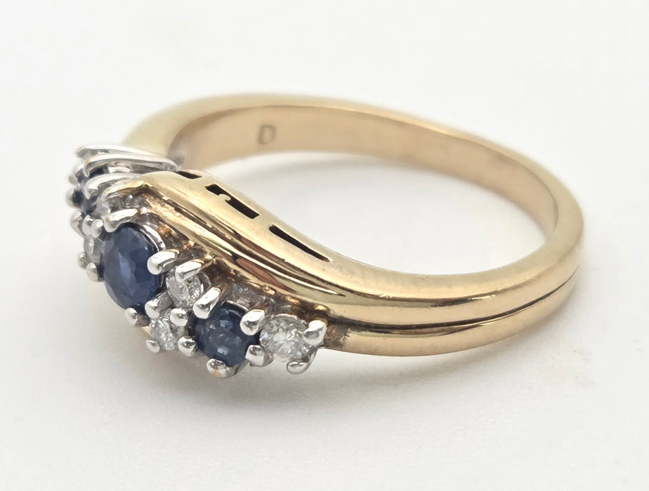 2249 Vintage: 9ct Gold Cornflower Blue Sapphires Natural Diamonds Crossover Ring