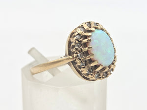 2247 Vintage: 9ct Gold Cabochon White Opal 16 Diamonds Cluster Ring