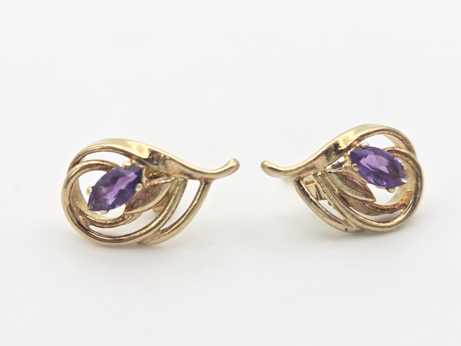2209 Vintage: 9ct Gold Openwork Amethyst Stud Earrings