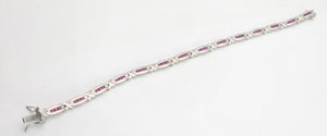 2221 Vintage: 18ct White Gold Princess Cut Rubies Link Bracelet (18.5cm)