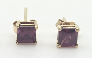 Vintage: Petite 9ct Gold Princess Cut Almandine Garnet Stud Earrings