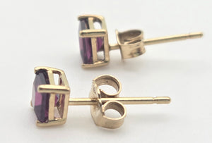 Vintage: Petite 9ct Gold Princess Cut Almandine Garnet Stud Earrings