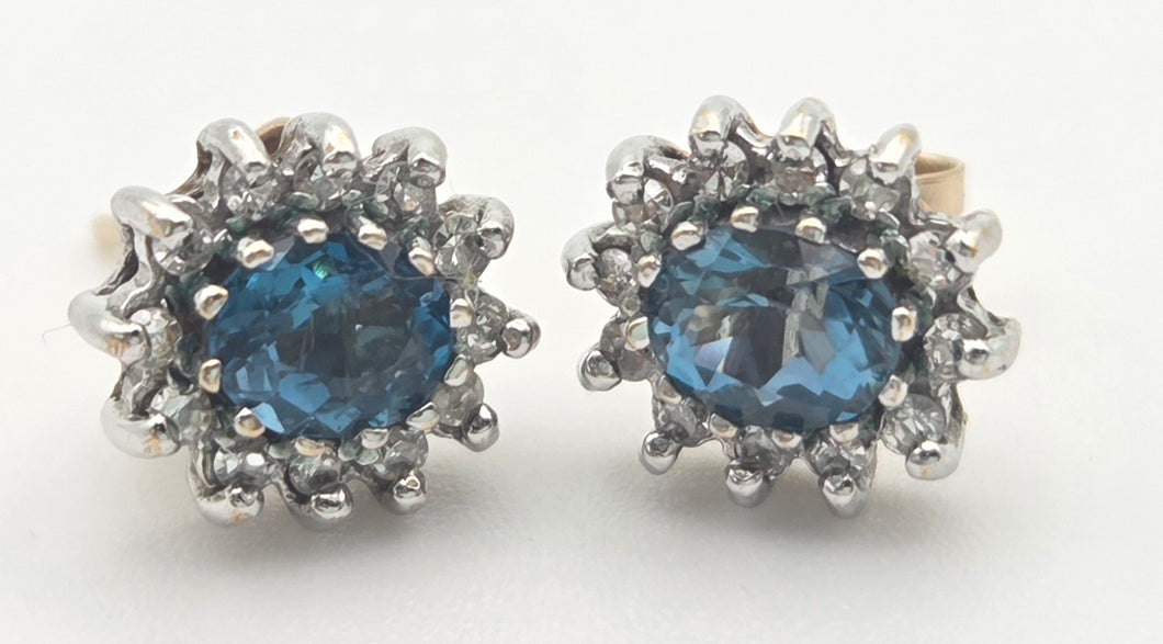 2260 Vintage: 9ct Gold Blue Topaz 24 Natural Diamonds Stud Earrings