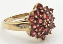Cargar imagen en el visor de la galería, 2224 Vintage: 9ct Gold Large 21 Almandine Garnets  Floral Cluster Ring
