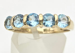 2230 Vintage: 9ct Gold 5 Swiss Blue Topaz Stacker/Half-Hoop Ring
