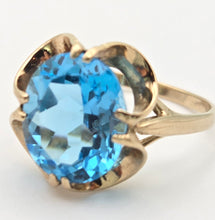 Load image into Gallery viewer, Vintage: 9ct Gold Faceted Cut Swiss Blue Topaz ring - From 1976
