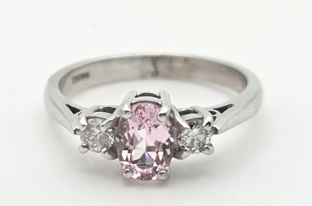 2243 Vintage; 9ct White Gold Pink Morganites Daimons 3-Stone Ring