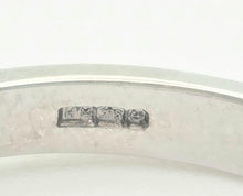 Cargar imagen en el visor de la galería, 2243 Vintage; 9ct White Gold Pink Morganites Daimons 3-Stone Ring
