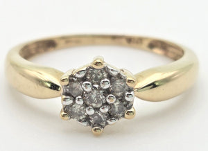 2264 Vintage: Petite 9ct Gold  Natural Diamonds Star Cluster Ring