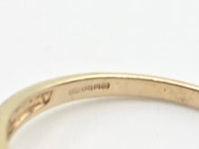 Cargar imagen en el visor de la galería, 2264 Vintage: Petite 9ct Gold  Natural Diamonds Star Cluster Ring
