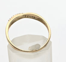 Cargar imagen en el visor de la galería, 2268 Vintage: Petite 9ct Gold Natural Diamonds Cross-Over Stacker Ring
