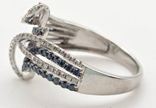 Cargar imagen en el visor de la galería, 1795 14ct White Gold Blue &amp; White Natural Diamonds Crossover Ring
