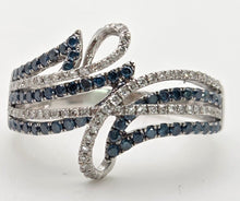 Cargar imagen en el visor de la galería, 1795 14ct White Gold Blue &amp; White Natural Diamonds Crossover Ring
