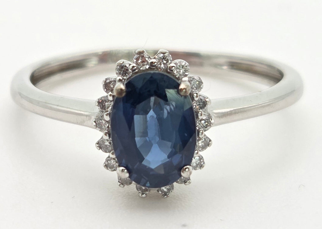 1886 Vintage: Petite 18ct White Gold  Blue Sapphire 18 Diamonds Dress Ring